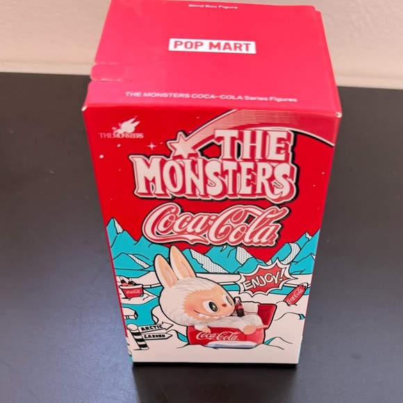 Pop Mart Labubu Coca-Cola Coke - Picture 1 of 3